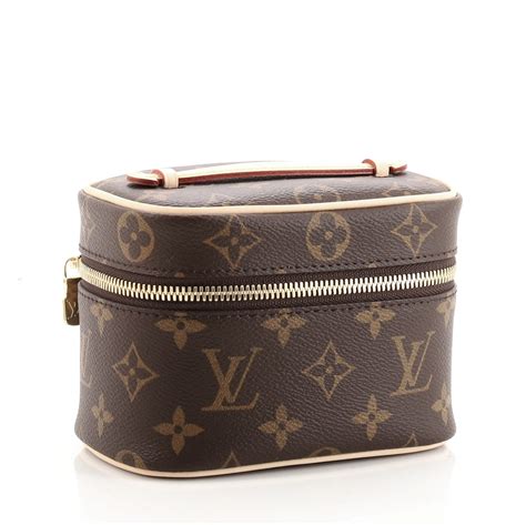 louis vuitton nice vanity canvas